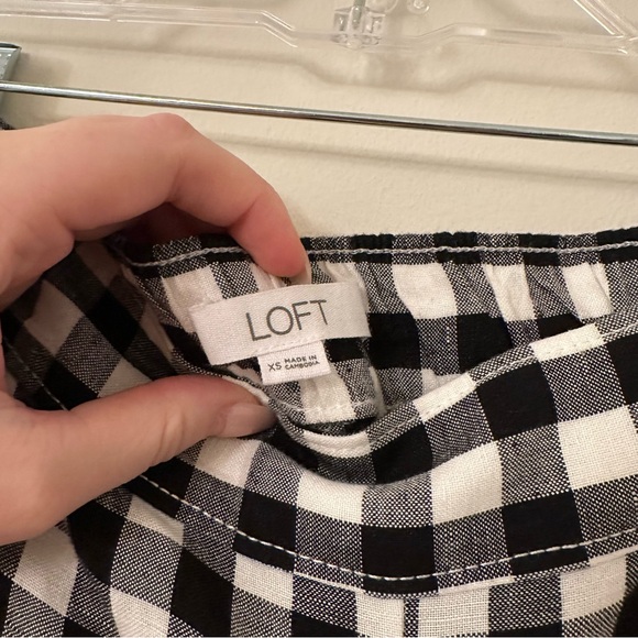 Wide Leg Cropped Gingham Pants - Picture 4 of 5